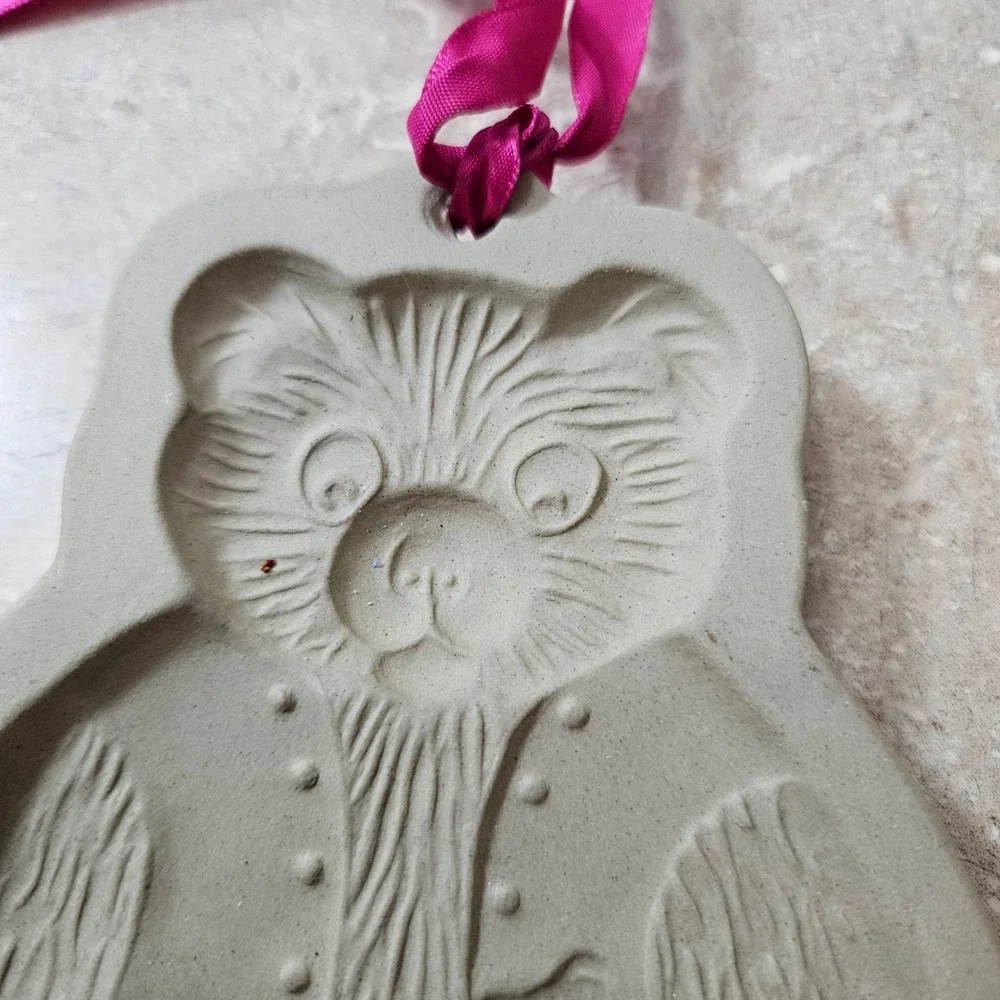 Brown Bag Cookie Art Teddy Bear Cookie Mold Stamp press 1984 Vintage Ornament‎